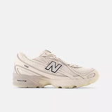New Balance 740 Moonbeam Arid Stone