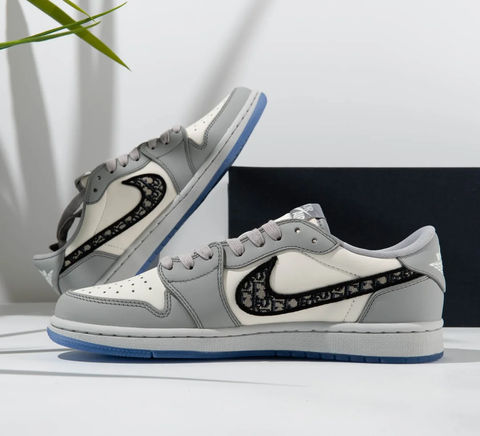 Jordan 1 Low x Dior "Wolf Grey & Sail"